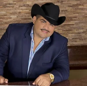 Chuy Lizárraga